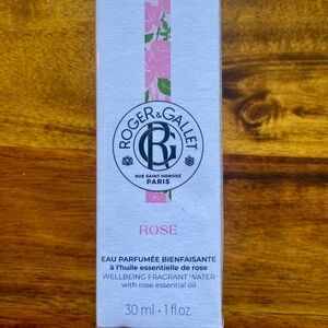 Roger & Gallet Rose Eau Parfumée Bienfaisante (Wellbeing Fragrant Water)